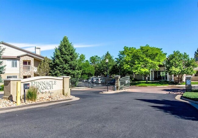 Foto del edificio - 9911 E Idaho Cir