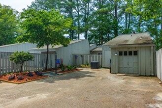 Building Photo - 109 Mallard Cove