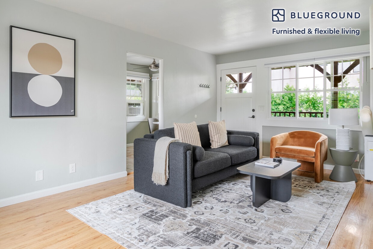 Foto principal - 317 Hawthorne Ave