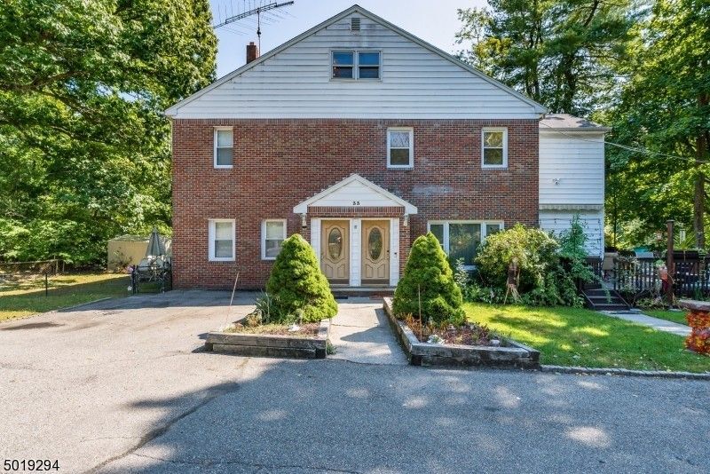 Front of House - 33 Mountain Ave