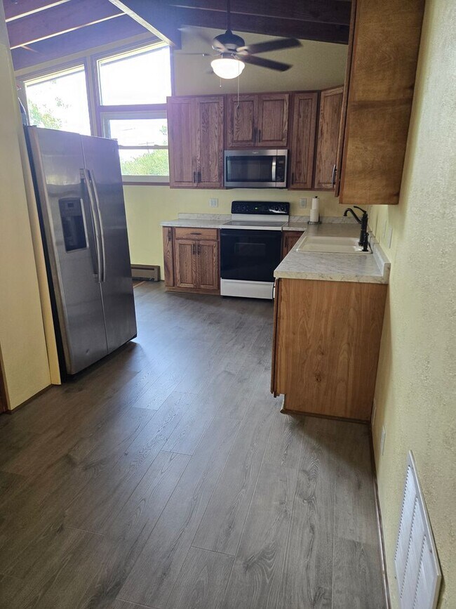 Foto del edificio - Move in Ready Ranch home in Westminster