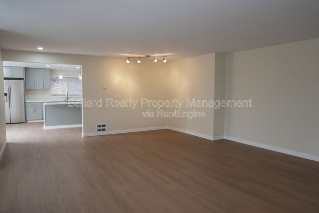 Foto del edificio - 6116 22nd Ave NW