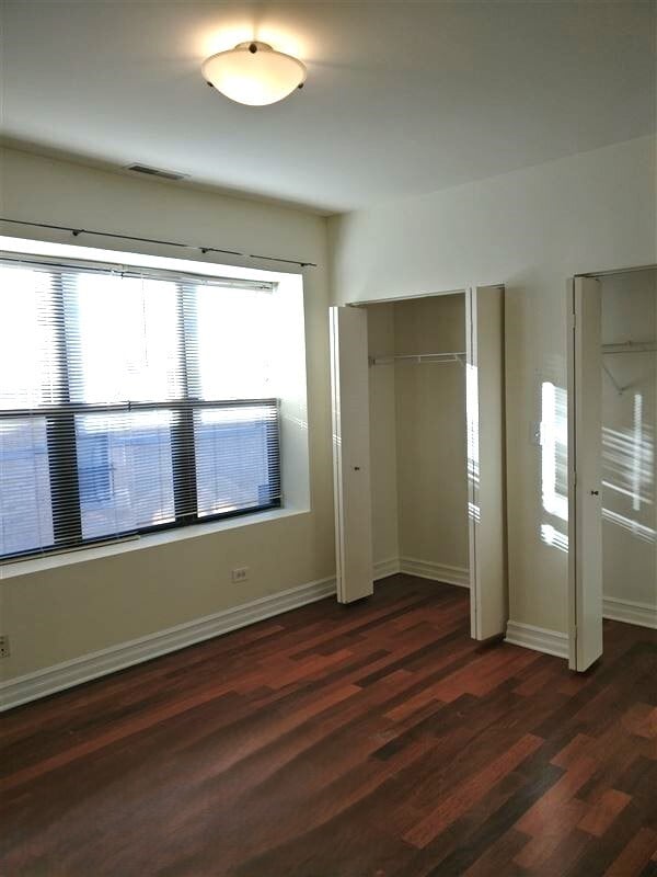 Foto del edificio - 4345 N Sawyer Ave
