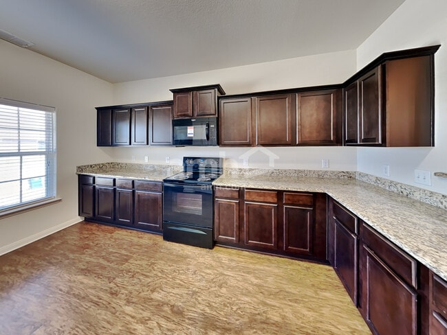 Building Photo - 4505 Shy Creek Ln
