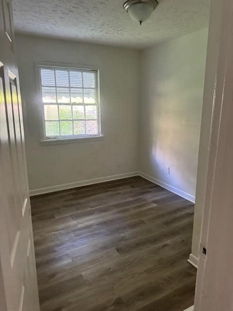 Building Photo - 490 Fairlane Cir NW
