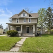 Building Photo - 943 S Galena Ave