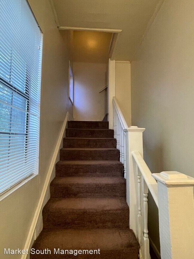 Foto del edificio - 3 br, 1.5 bath House - 918 E. Duffy Street...