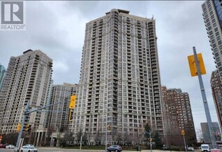 Building Photo - 310 Burnhamthorpe Rd W