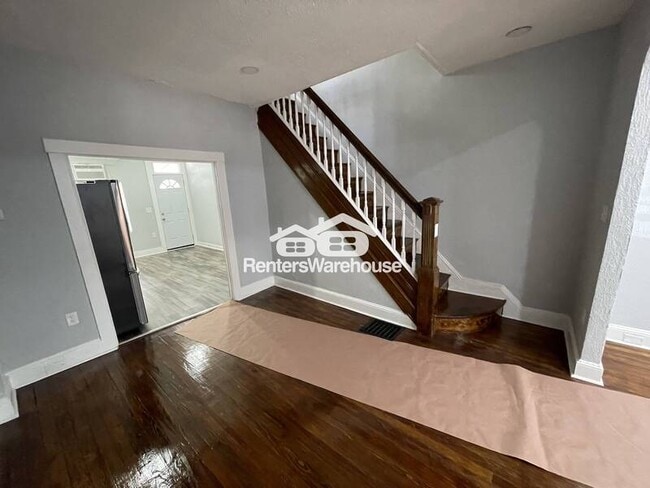 Foto del edificio - 2125 Cliftwood Ave