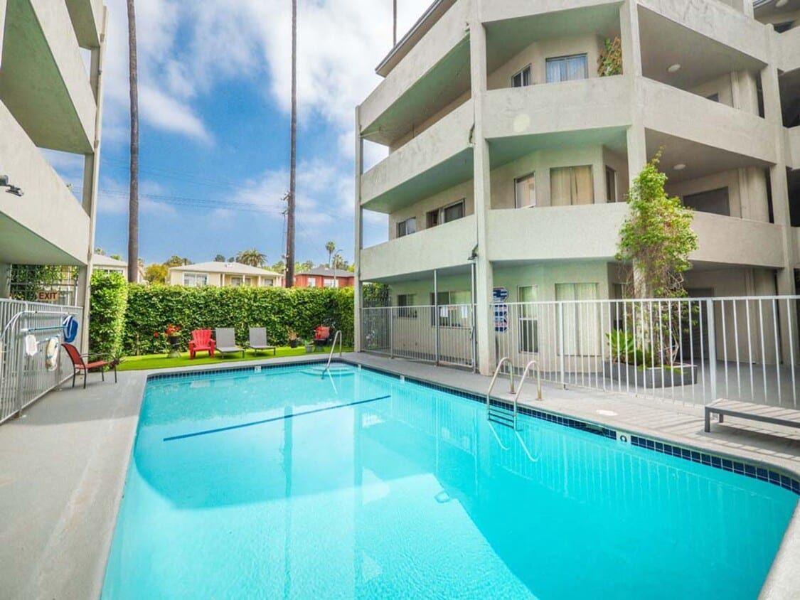 Foto principal - 1815 N. Harvard Blvd