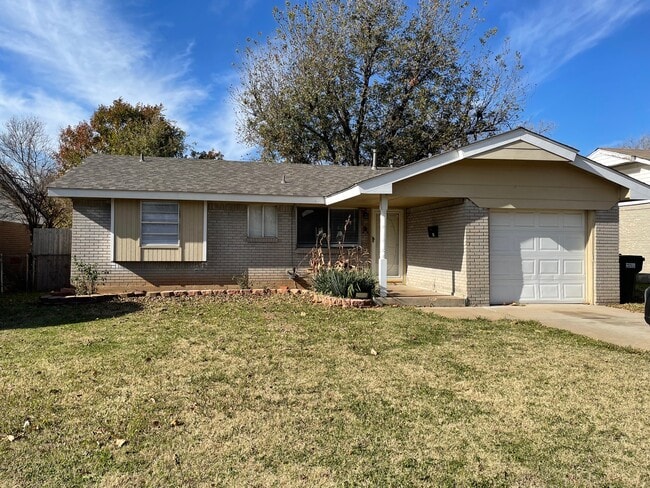 Photo - 1113 Berwyck Dr House