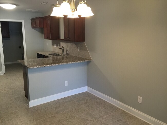 Foto del edificio - Move-in Ready!