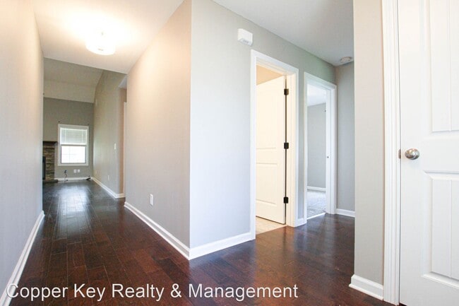 Building Photo - 3 br, 2 bath House - 838 Rushing Drive