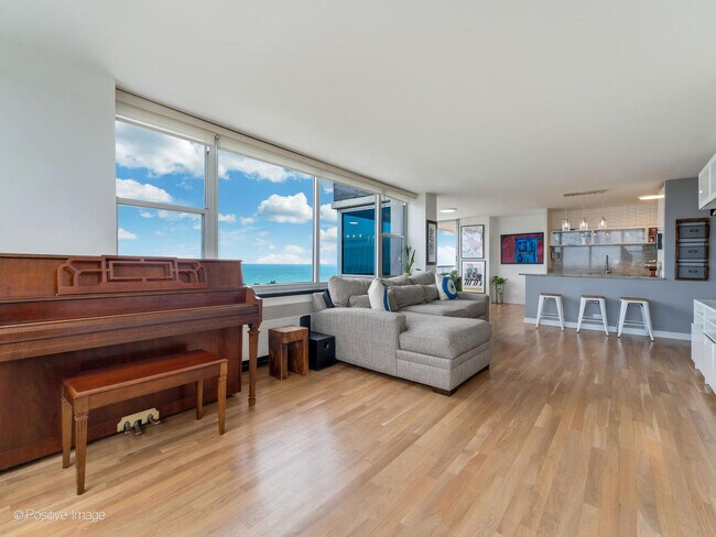Building Photo - 4250 N Marine Dr