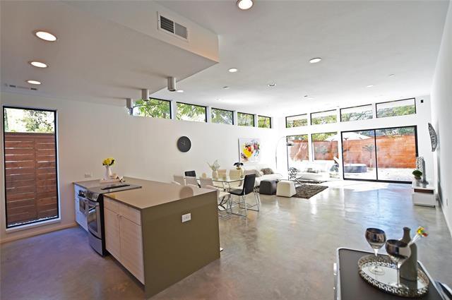 Building Photo - 4312 Munger Ave