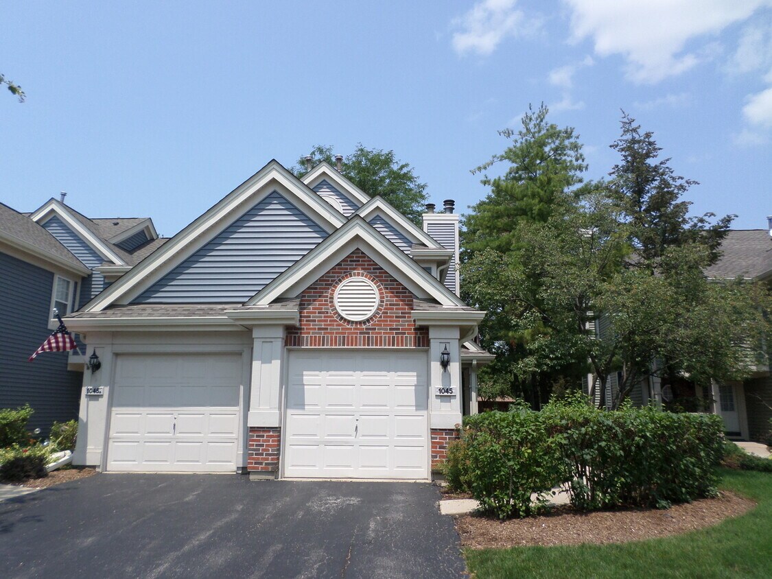 Primary Photo - 1045 Talbots Ln