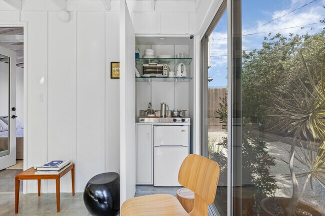 Módulo de Cocina - Abierto - 925 Milwood Ave