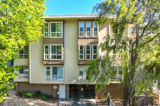 Building Garage - El Dorado Apartments