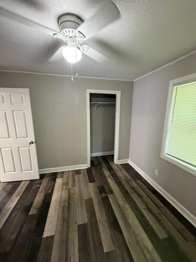 Foto del edificio - 601 Magnolia Dr