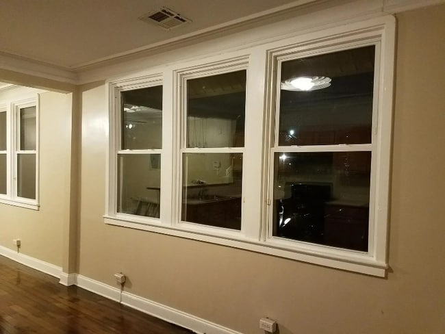 Building Photo - 2711 Annette St