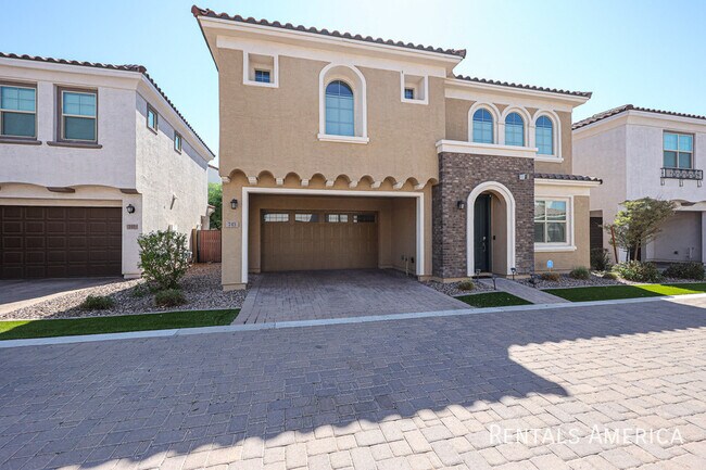 Building Photo - 743 N Abalone Ct.