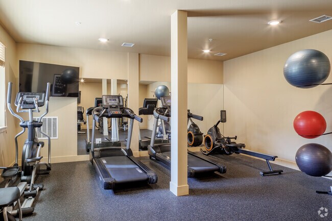 Gimnasio - Traditions At Lafayette a 55+ Community