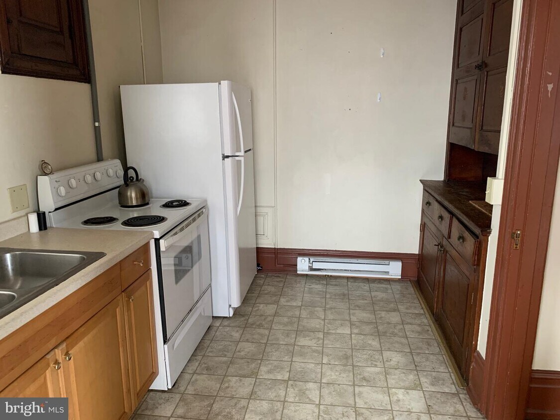 100 Chambersburg St Unit 2B, Gettysburg, PA 17325 Apartment for Rent