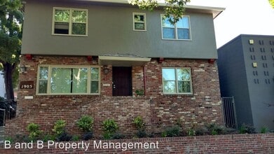 Building Photo - 21st