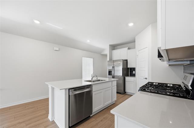 Building Photo - 1315 Hopes Lk Dr