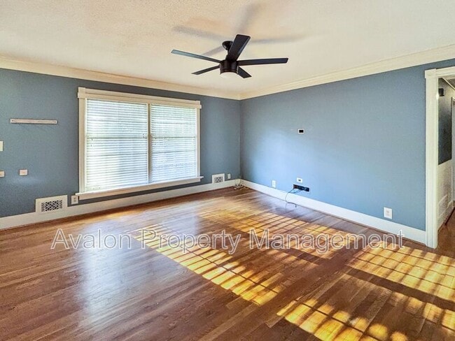 Foto del edificio - 2766 Cottonwood Dr