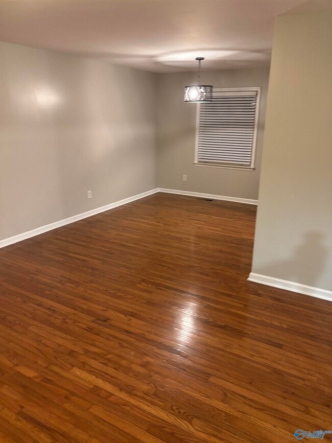 Foto del edificio - 3102 Adonna Dr NW
