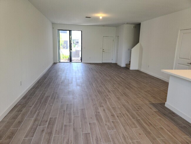 Foto del edificio - 541 NW 17th St