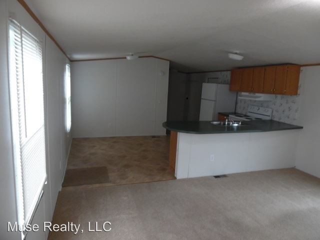 Building Photo - 3 br, 2 bath House - 541 Cayce Olin Circle