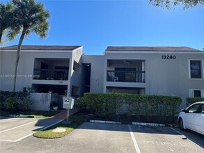 Building Photo - 13280 SW 88th Ln