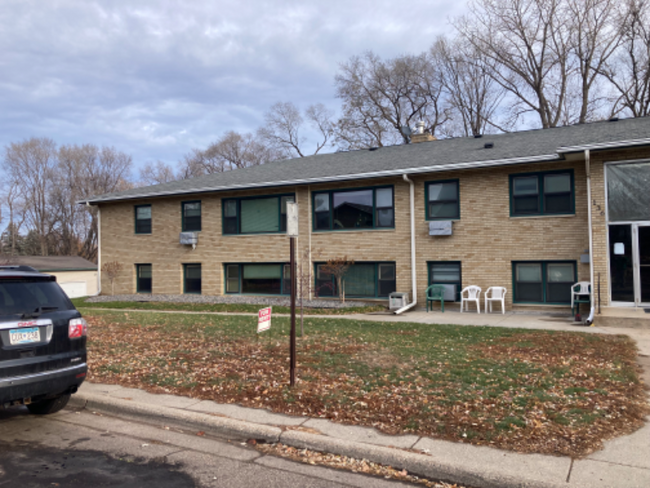 Foto del edificio - 136 11th Ave N