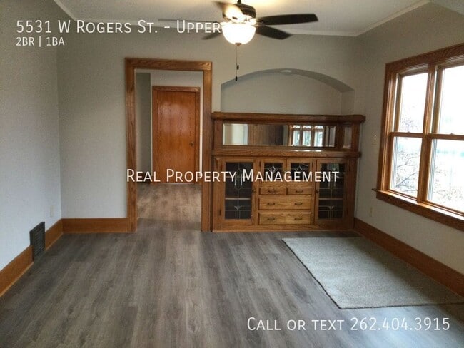 Building Photo - 5531 W Rogers St