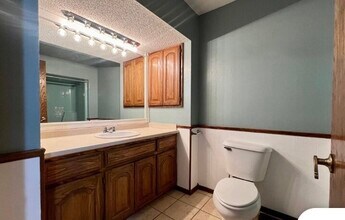 Building Photo - 9149 Marchant Rd