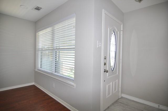 Building Photo - 521 Heyser Dr
