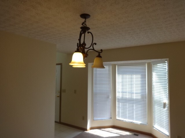 Building Photo - 3153 Golden Oak Drive