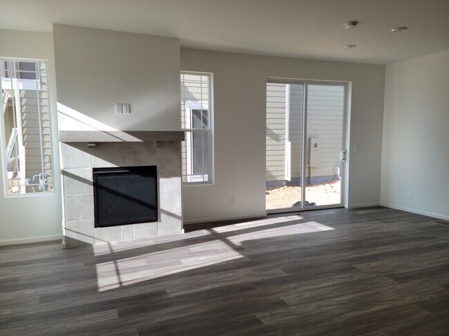Living Room - 1118 Anker Dr