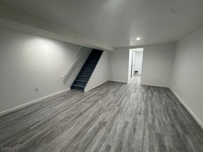 Foto del edificio - 37 Irving St