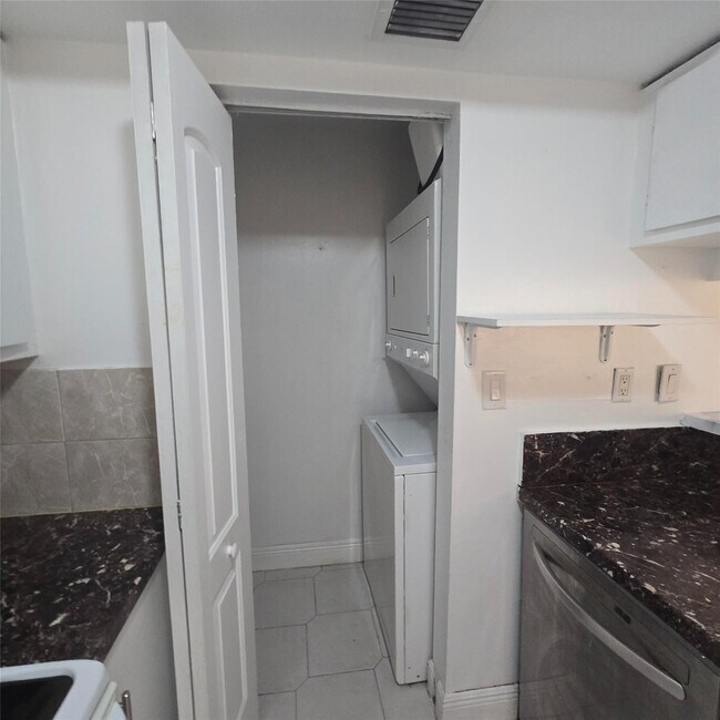 Foto del edificio - 15470 SW 82nd Ln