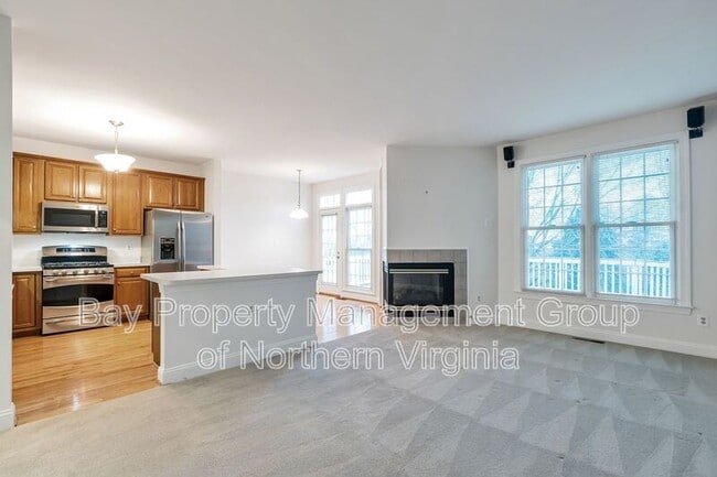 Building Photo - 2721 Baronhurst Dr