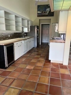 Foto del edificio - 3191 Lake Park Ln