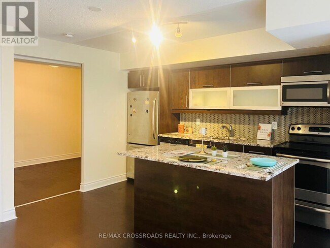 Building Photo - 28 Ted Rogers Way