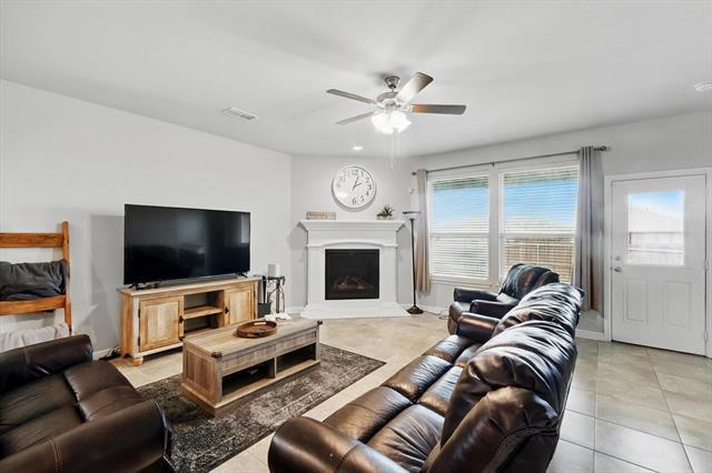 Foto del edificio - 540 Lindisfarne Ln