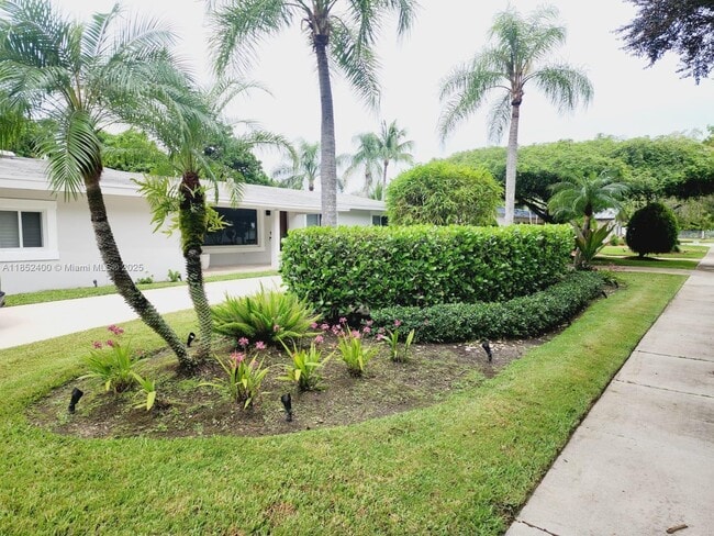 Foto del edificio - 7425 SW 128th St
