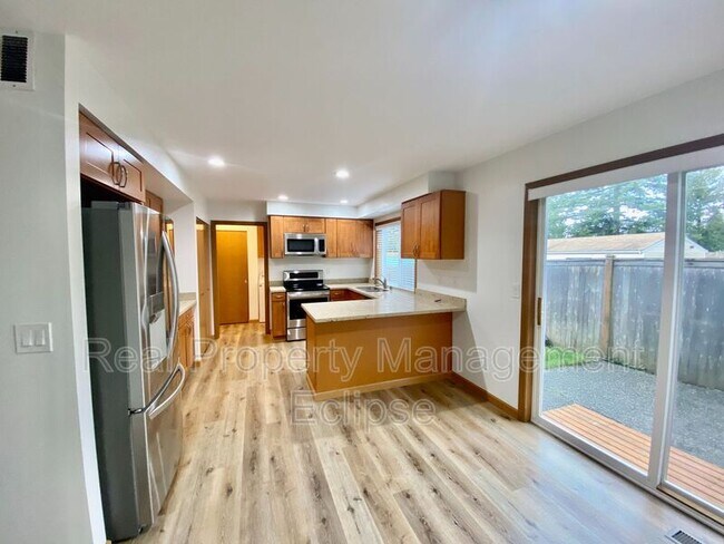 Foto del edificio - 21503 8th Pl W