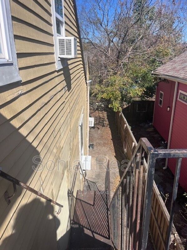 Foto del edificio - 2119 N Villere St