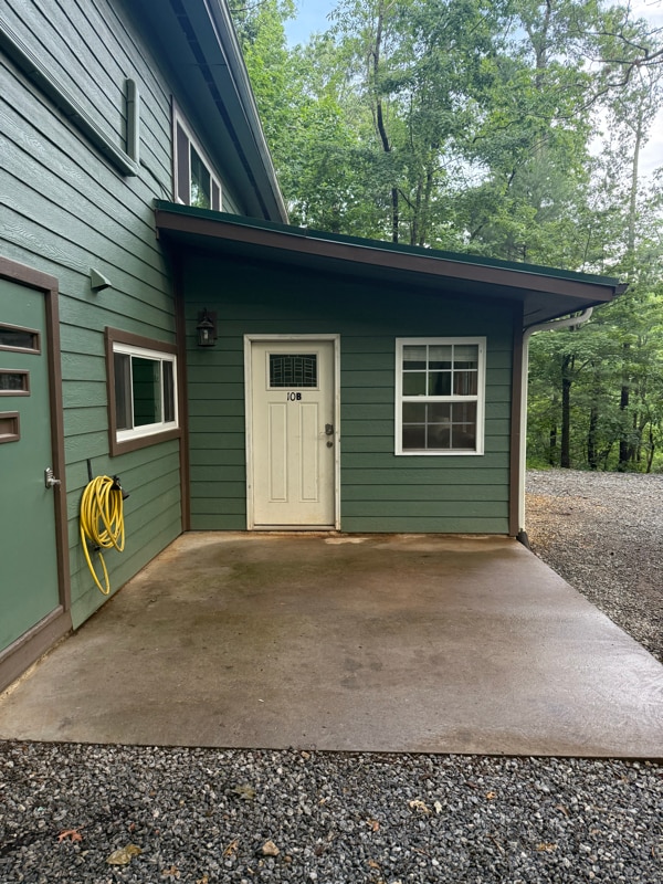 Building Photo - 10 Lakemont Cottage Trail